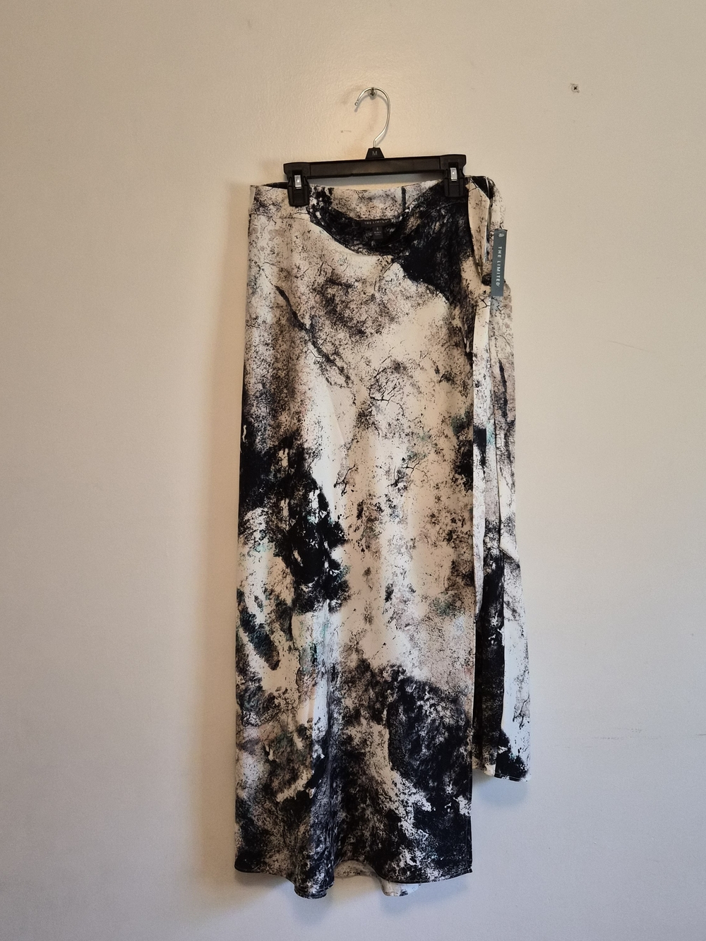 Abstract Print Wrap Maxi Skirt - Black & White